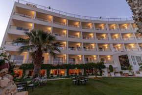 Гостиница Ramada Resort by Wyndham Puerto de Mazarron  Пуетро Дэ Массарон